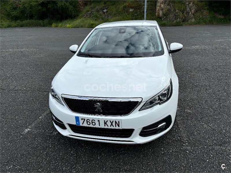 PEUGEOT 308 Allure 1.2 PureTech