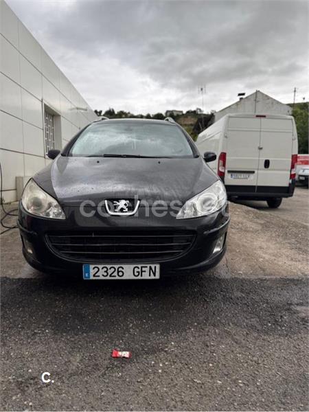 PEUGEOT 407