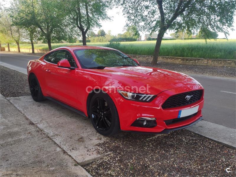 FORD Mustang 2.3 EcoBoost Mustang Fastback