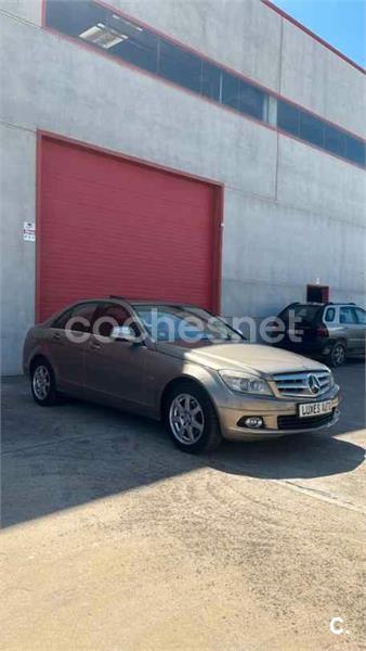 MERCEDES-BENZ Clase C