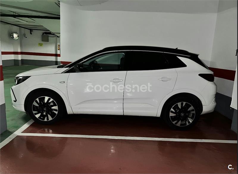 OPEL Grandland 1.2 Turbo Ultimate
