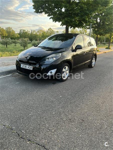 RENAULT Grand Scenic Dynamique dCi 110 5 plazas