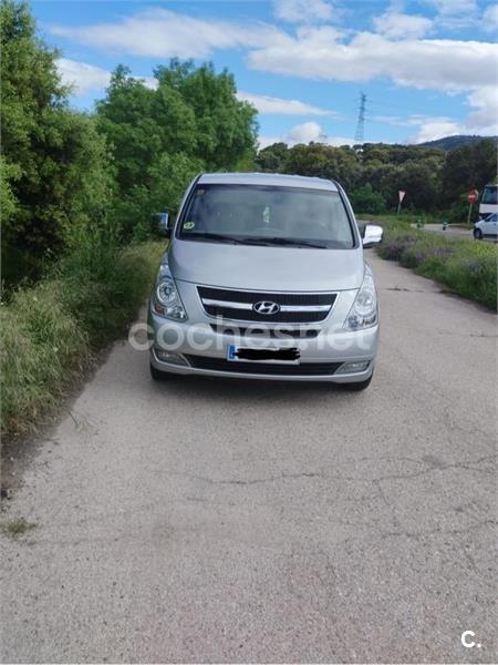 HYUNDAI i800