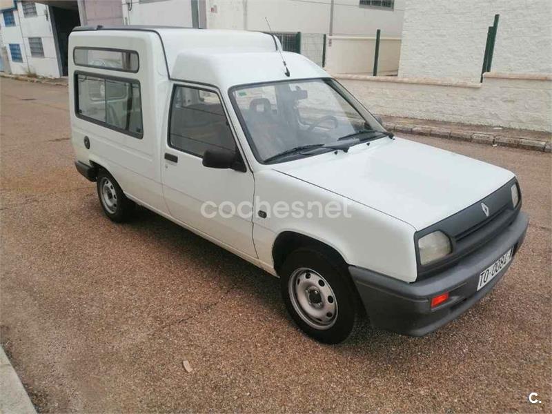 RENAULT Express
