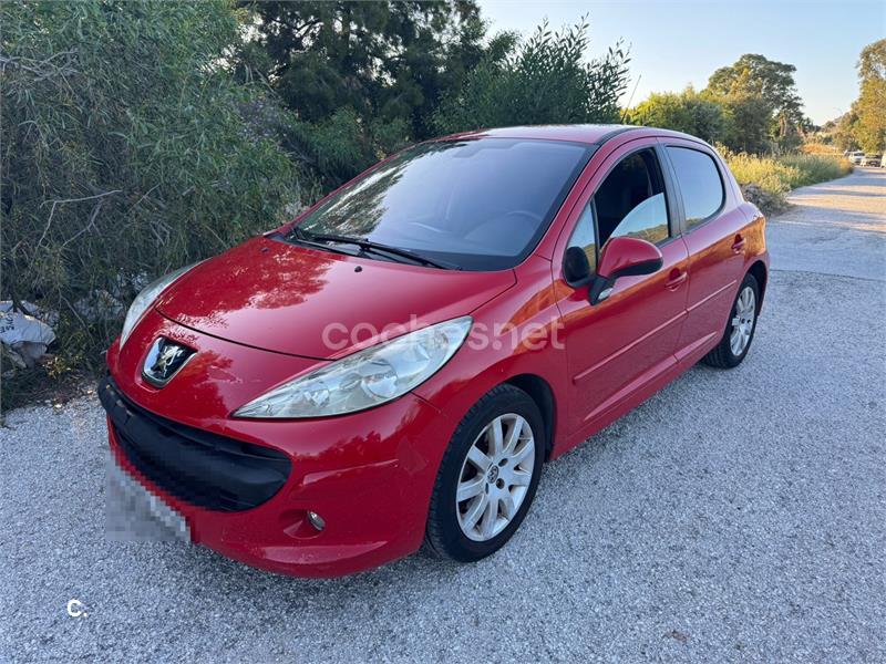 PEUGEOT 207 1.6 HDI XS
