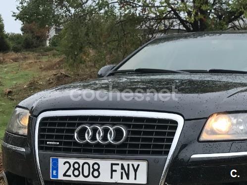 AUDI A8 4.2 TDI quattro tiptronic DPF