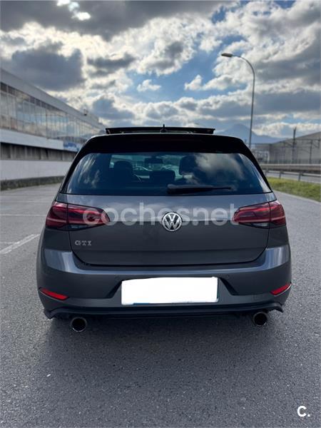 VOLKSWAGEN Golf GTI 2.0 TSI