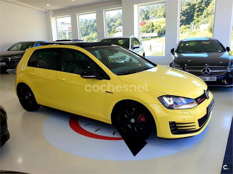 VOLKSWAGEN Golf GTI Performance 2.0 TSI DSG BMT