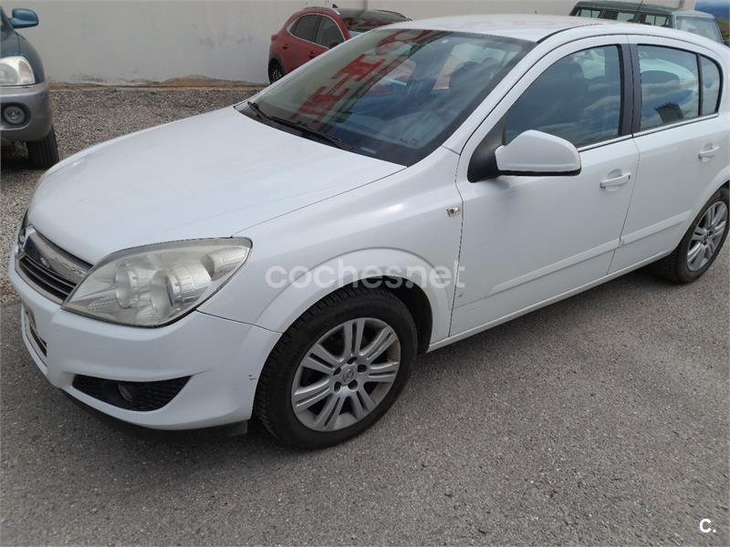 OPEL Astra 1.7 CDTi 110 CV Enjoy
