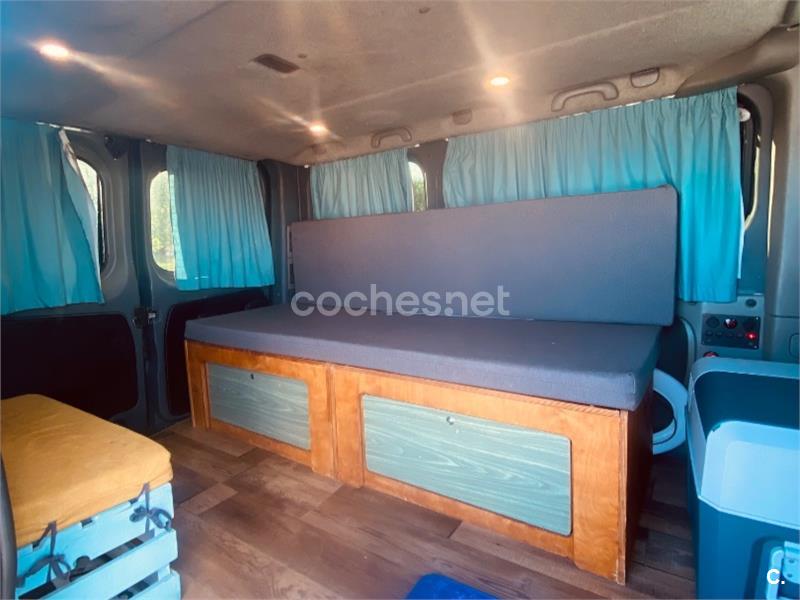 NISSAN Primastar Combi 6 2.0dCi AT L2H1 1T Comfort