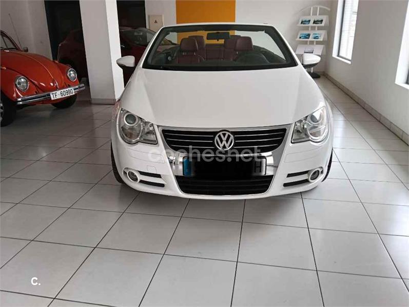 VOLKSWAGEN Eos