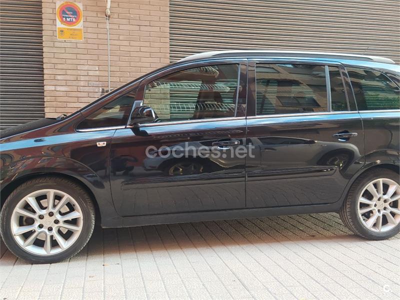 OPEL Zafira 1.9 CDTi 120 CV Cosmo