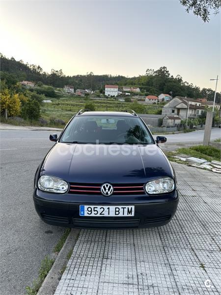 VOLKSWAGEN Golf 1.9 TDi Conceptline Variant