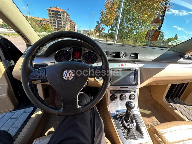 VOLKSWAGEN Passat Variant 2.0 TDI Advance