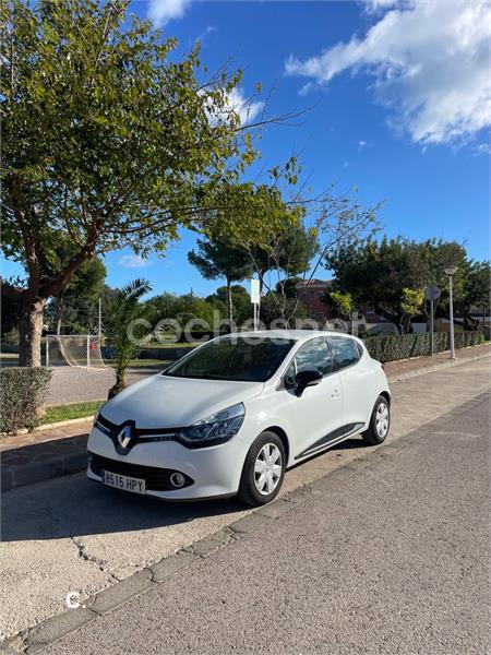 RENAULT Clio Authentique 1.2 16v 75