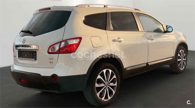 NISSAN QASHQAI2