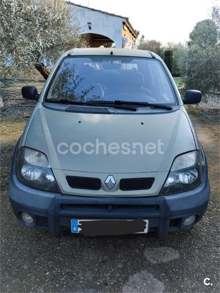 RENAULT Scenic