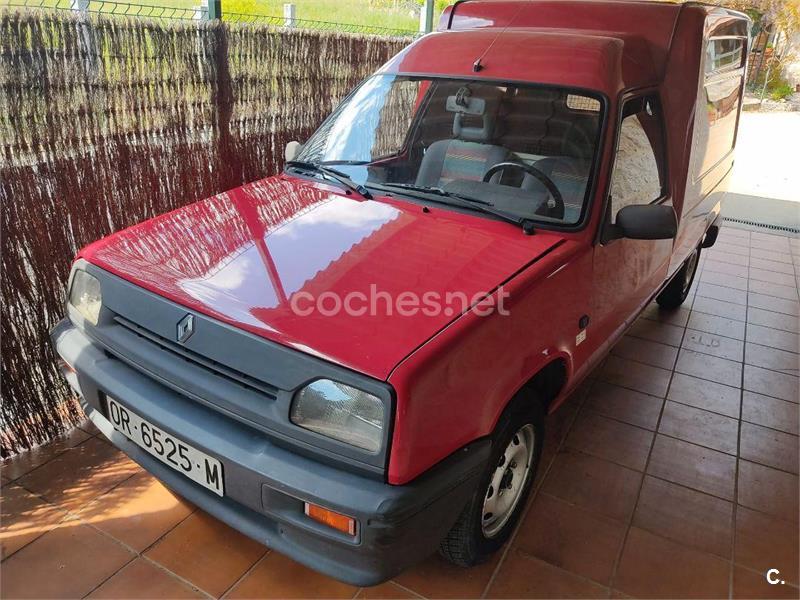 RENAULT Express