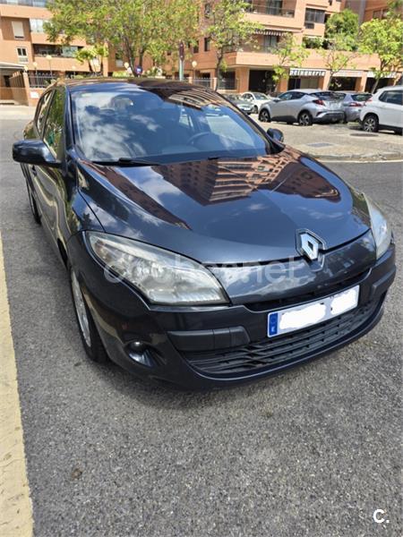 RENAULT Megane Dynamique 1.5dCi105 eco2