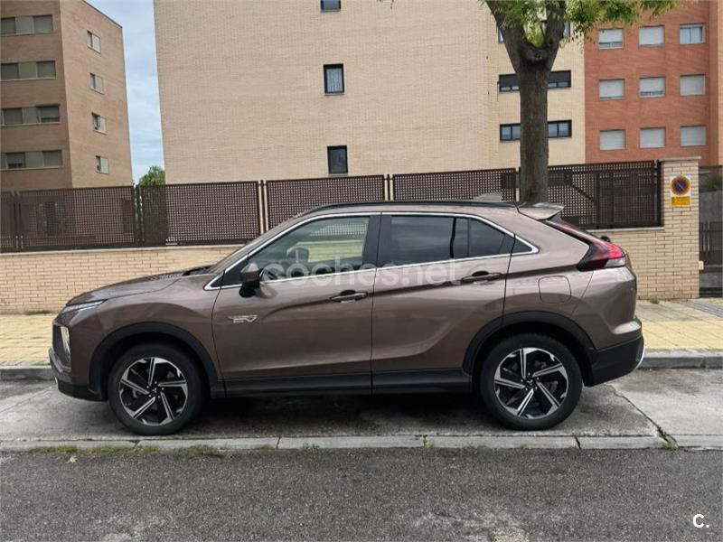 MITSUBISHI Eclipse Cross 2.4 PHEV Motion Auto 4WD