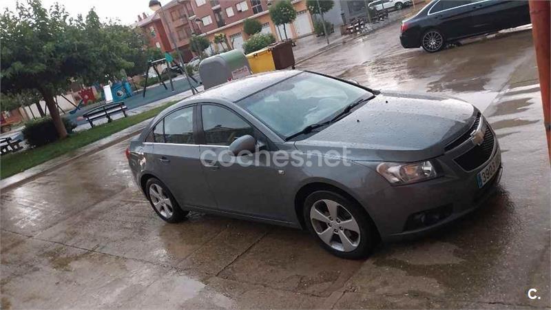CHEVROLET Cruze