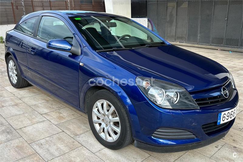 OPEL Astra GTC 1.9 CDTi 120 CV Cosmo