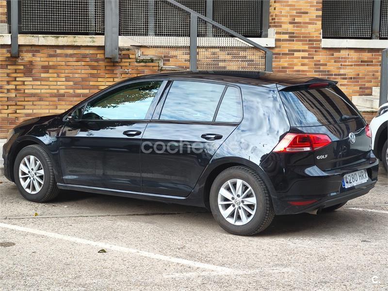 VOLKSWAGEN Golf Advance 1.6 TDI BMT