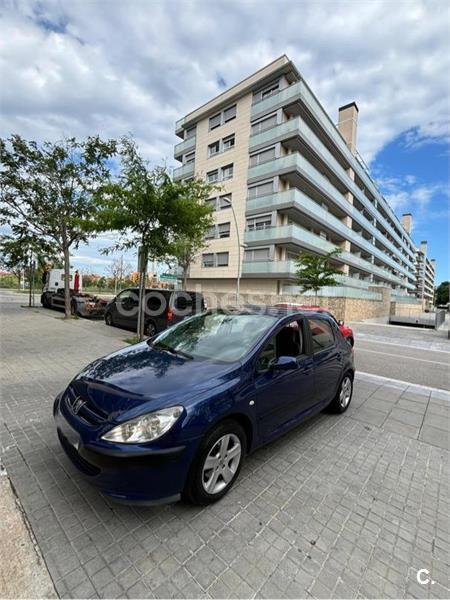 PEUGEOT 307