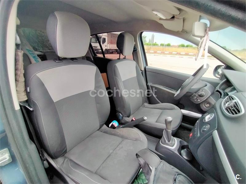 RENAULT Clio Expression 1.5dCi eco2