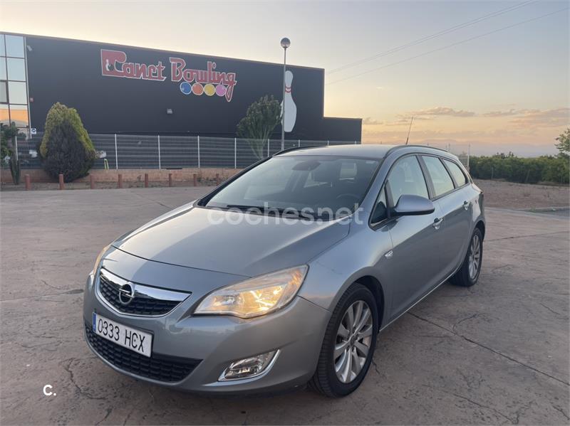 OPEL Astra 1.7 CDTi 110 CV Enjoy ST