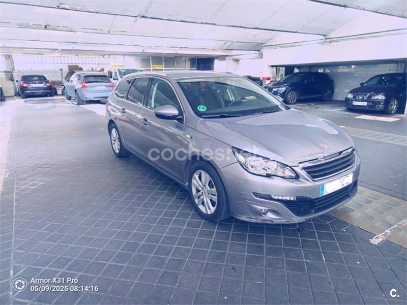 PEUGEOT 308 SW Allure 1.2 PureTech SS