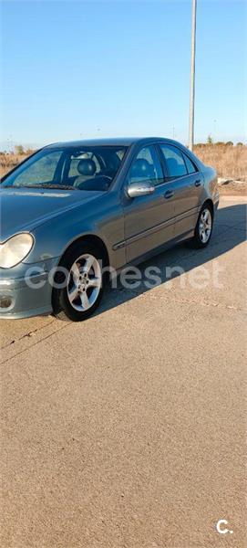 MERCEDES-BENZ Clase C