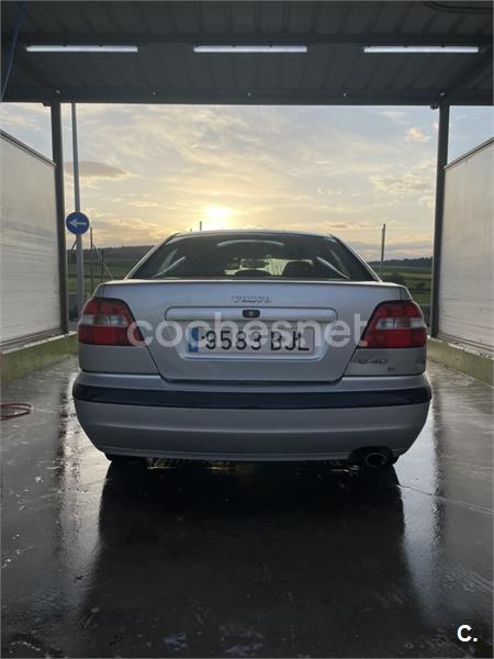 VOLVO S40 1.6