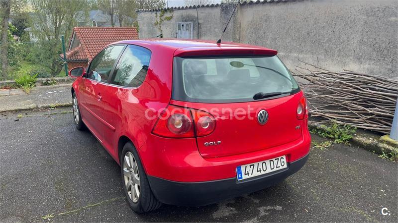 VOLKSWAGEN Golf 1.9 TDI Sportline