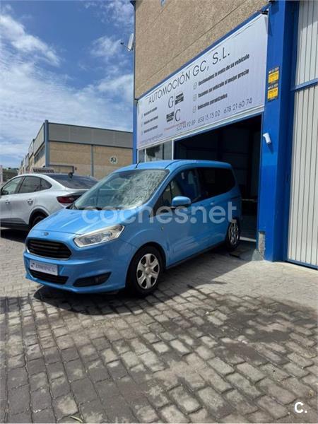 FORD Tourneo Courier