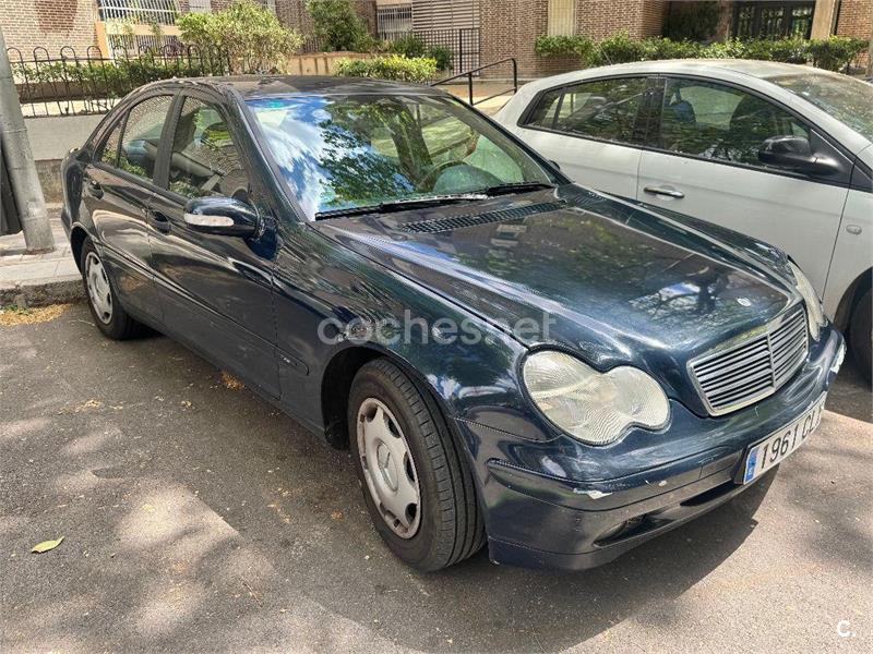 MERCEDES-BENZ Clase C