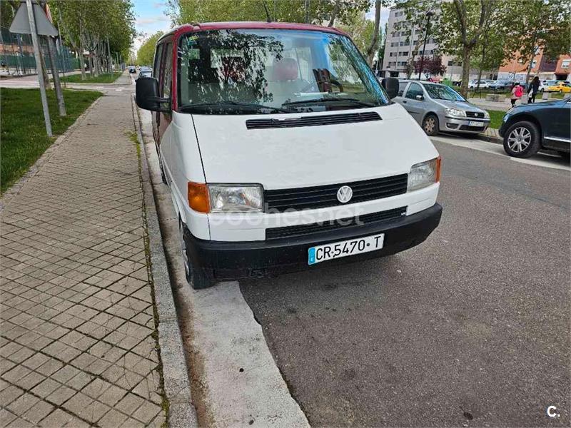 VOLKSWAGEN Transporter