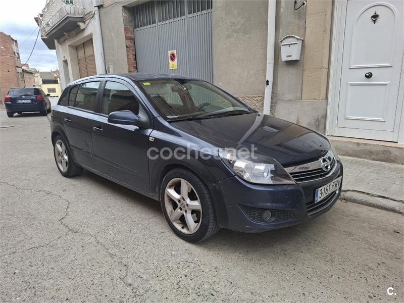 OPEL Astra 1.9 CDTi 120 CV Sport