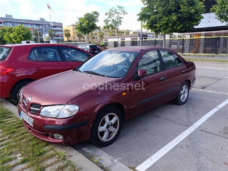 NISSAN Almera 1.8 Comfort AA