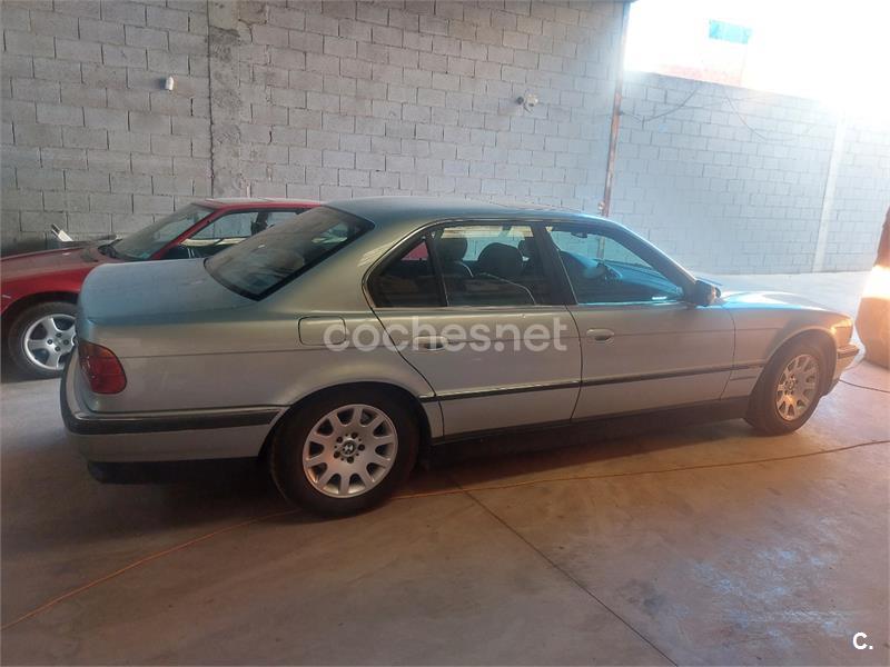 BMW Serie 7 730DA