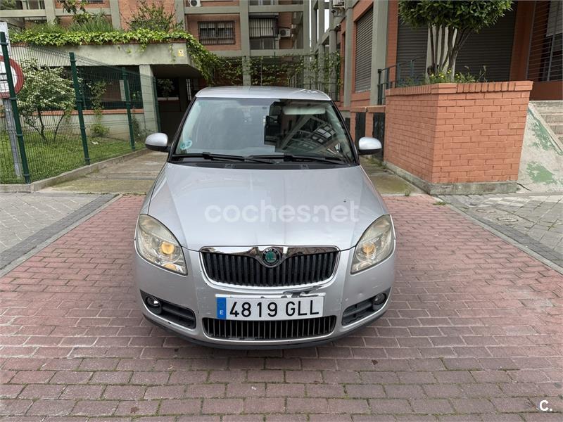 SKODA Fabia 1.2 Young