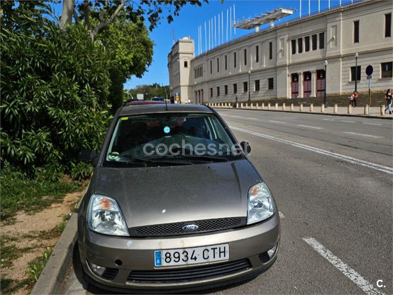 FORD Fiesta 1.4 Trend Coupe