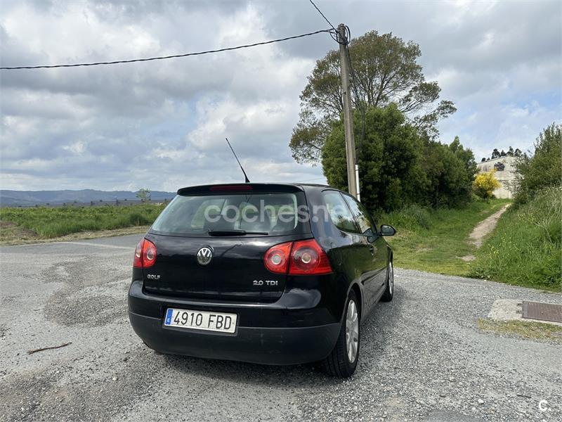 VOLKSWAGEN Golf 2.0 TDI Sportline