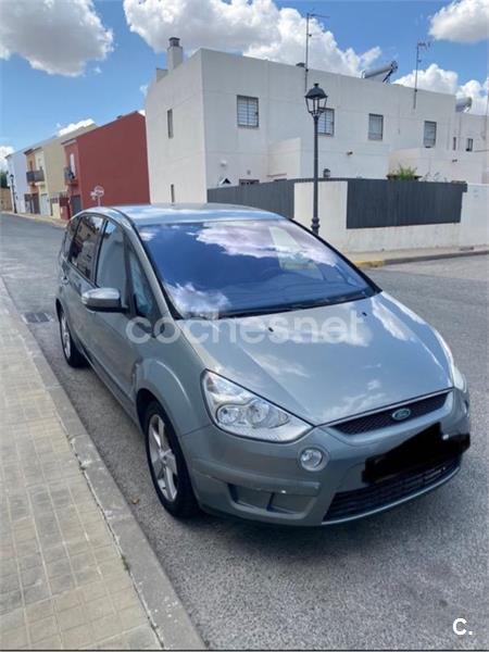 FORD SMAX