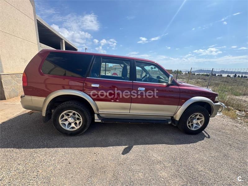 MITSUBISHI Montero Sport