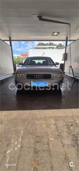 AUDI A4 1.8 T quattro sport edition