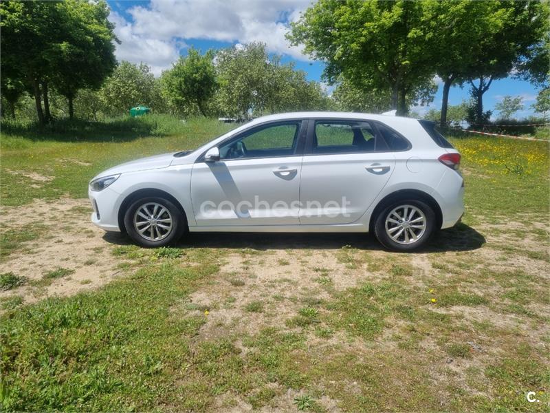 HYUNDAI i30 1.6 CRDi BDrive Go Nav DCT