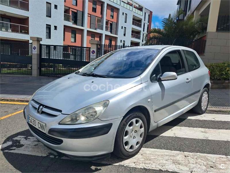 PEUGEOT 307