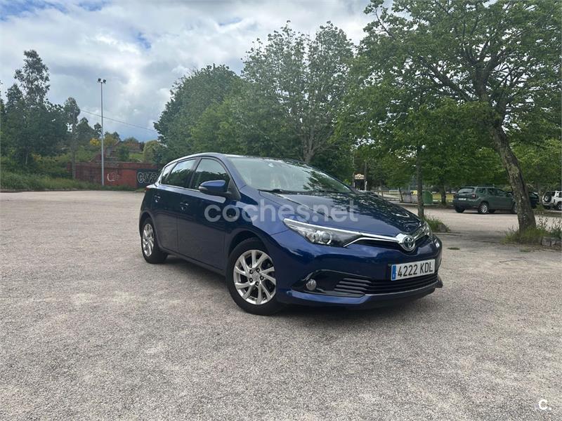 TOYOTA Auris 1.8 140H Hybrid Feel