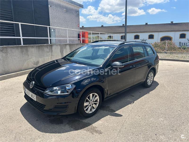 VOLKSWAGEN Golf Advance 1.6 TDI Variant